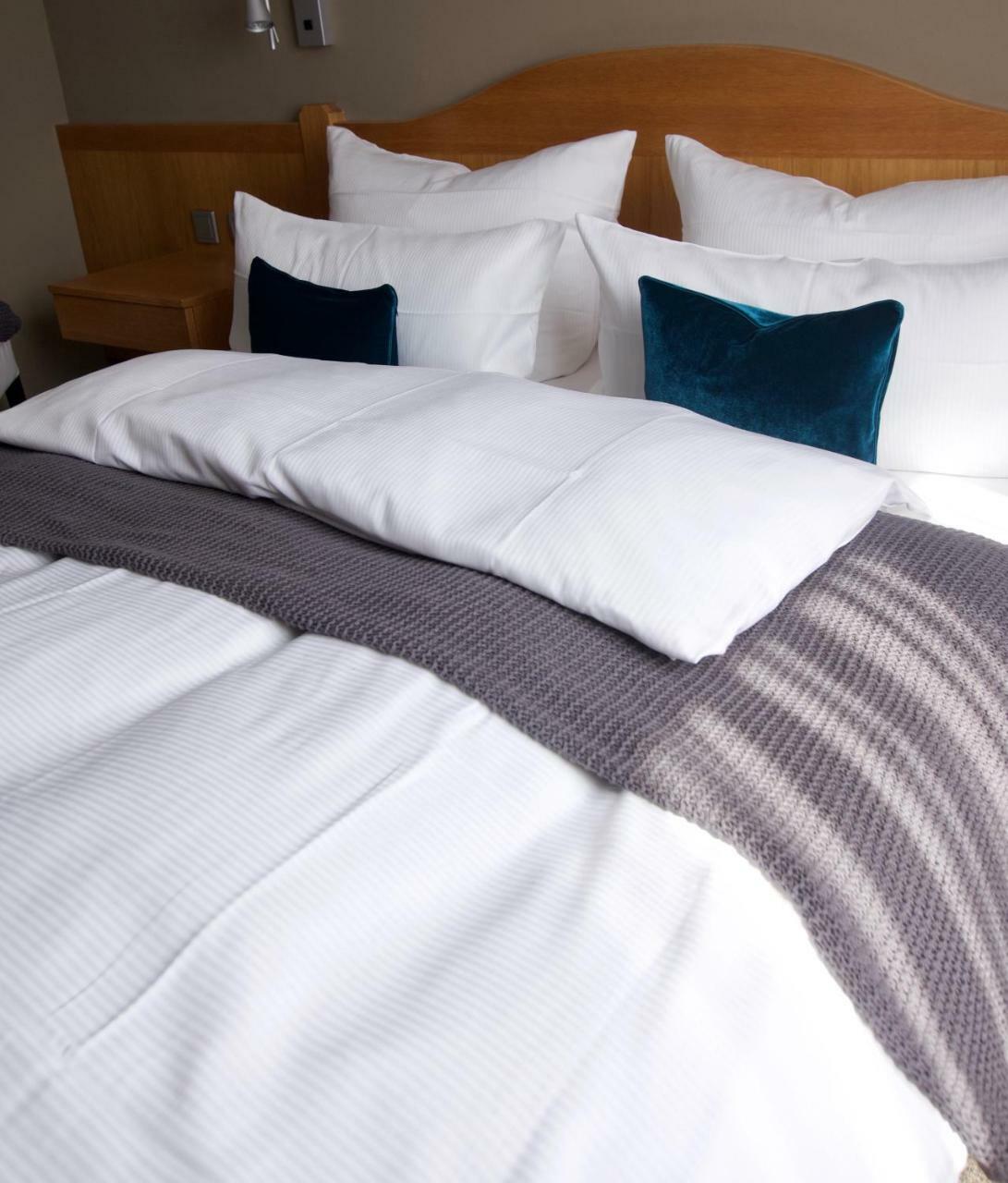 Hotel Tari Höchberg Dış mekan fotoğraf